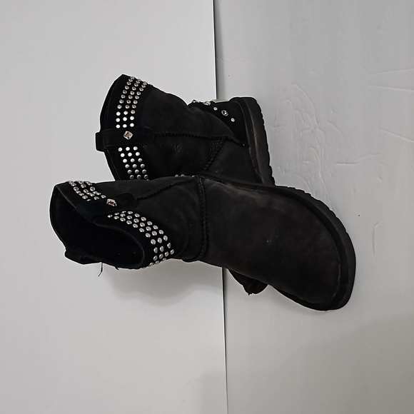 Ugg Bowen Swarovski Crystal Bling Studded Boots sz5  Black Pre-owned - Picture 1 of 11